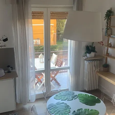 Da Enrica E Petra Apartment Parma