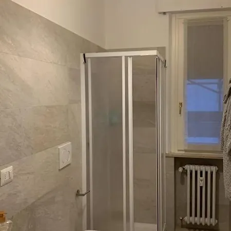 Da Enrica E Petra Apartment Parma